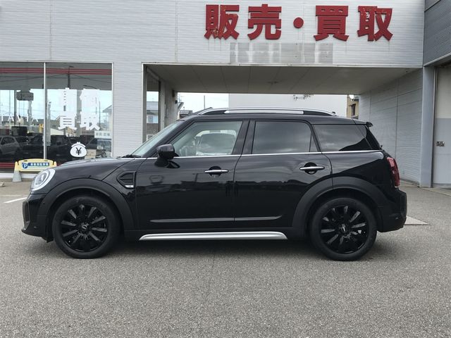BMW MINI COOPER D CROSSOVER 2020