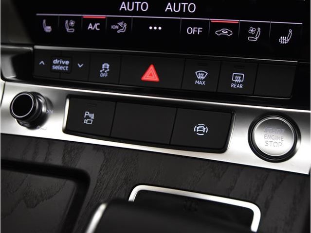 AUDI AUDI A6 AVANT 2021