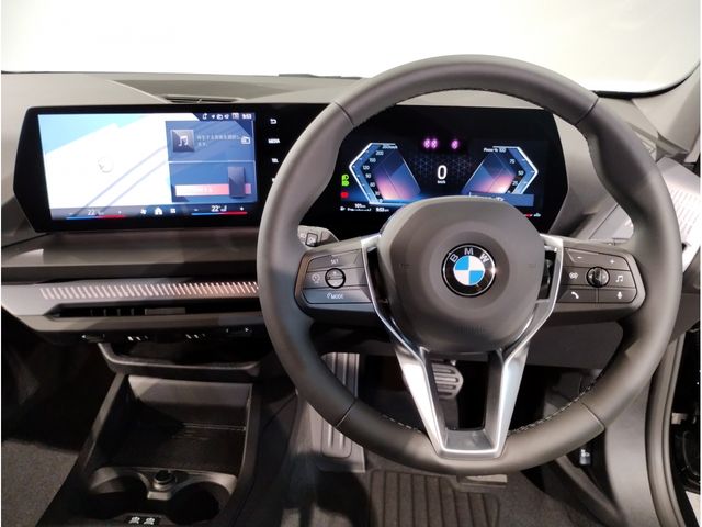 BMW BMW 1series 2025