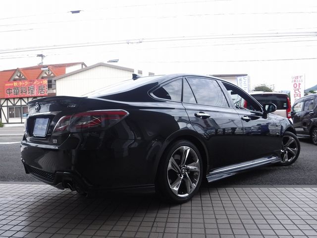 TOYOTA CROWN sedan hybrid 2018