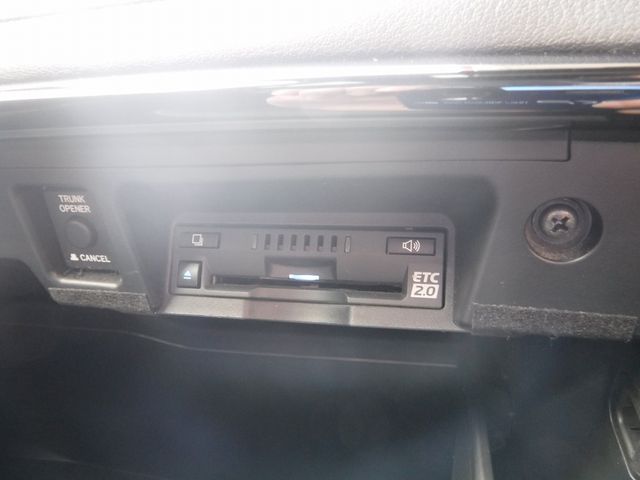 TOYOTA CROWN sedan hybrid 2018