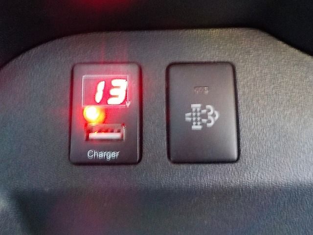 TOYOTA HIACE van 2WD 2016