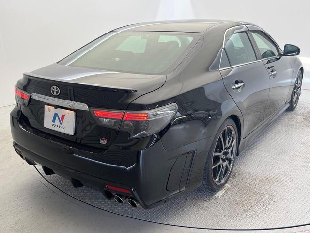TOYOTA MARK X 2018