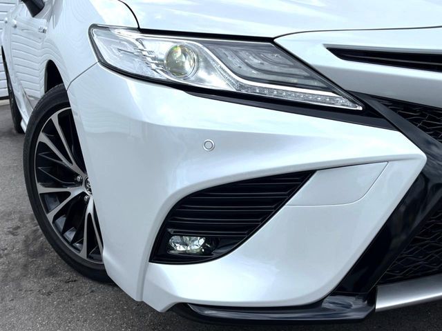 TOYOTA CAMRY HYBRID 2019