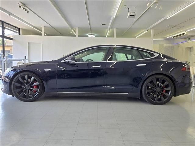TESLA TESLA MODEL S 2014
