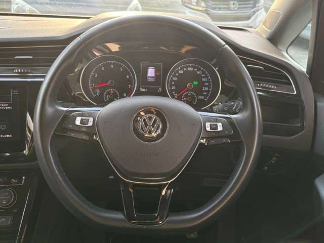 VOLKSWAGEN VOLKSWAGEN GOLF TOURAN 2018