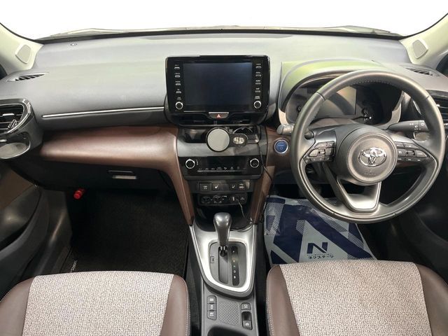 TOYOTA YARIS CROSS HYBRID 2021