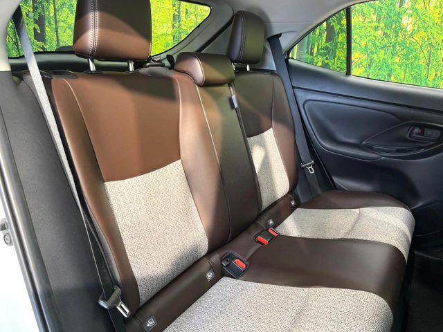 TOYOTA YARIS CROSS HYBRID 2021