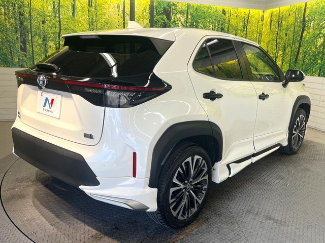 TOYOTA YARIS CROSS HYBRID 2021