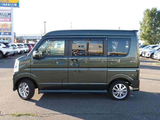 NISSAN NV100 CLIPPER RIO 4WD 2022