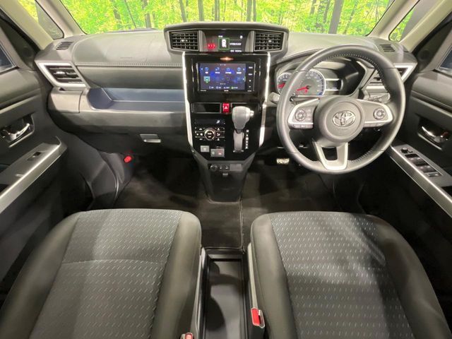 TOYOTA ROOMY 4WD 2021