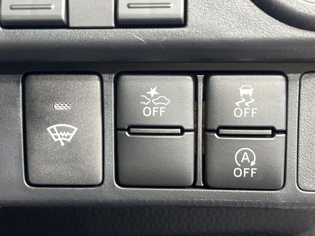 TOYOTA ROOMY 4WD 2021