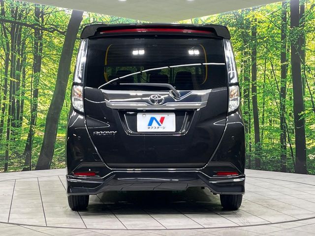 TOYOTA ROOMY 4WD 2021