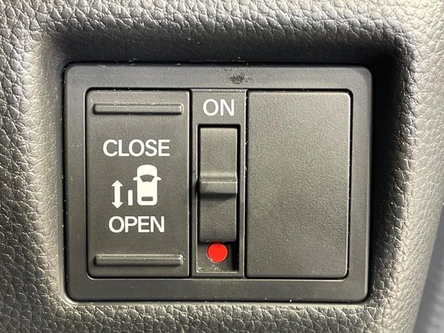 HONDA N BOX CUSTOM 2019