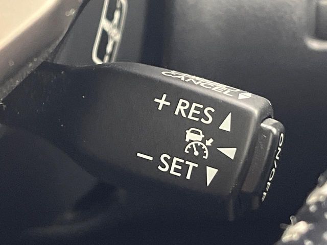 TOYOTA LEXUS RC200t 2016