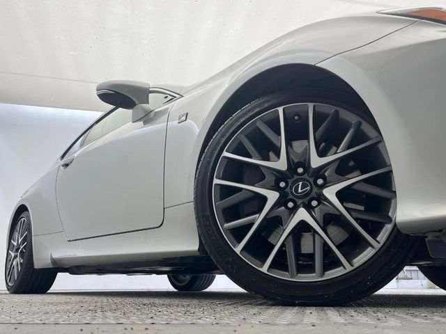 TOYOTA LEXUS RC200t 2016