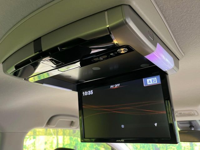 TOYOTA SIENTA HYBRID 2015