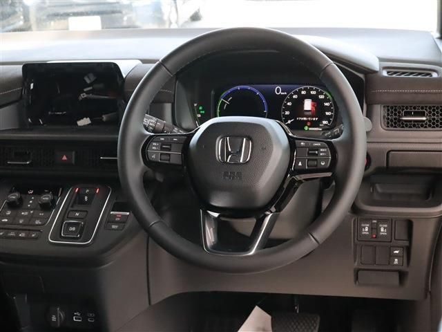 HONDA STEPWAGON e:HEV SPADA 2025