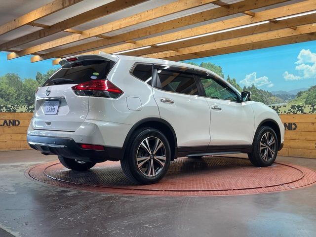 NISSAN X-TRAIL 4WD 2018