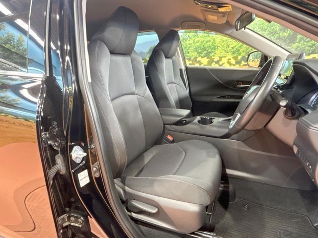 TOYOTA HARRIER HYBRID 2021