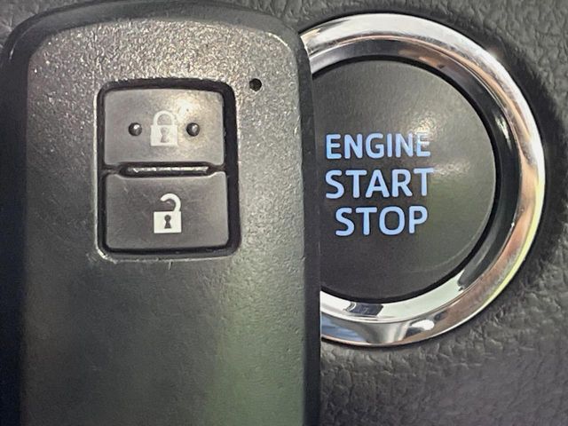 TOYOTA HARRIER 2WD 2015