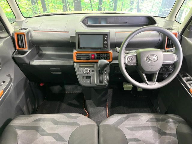 DAIHATSU TANTO FAN CROSS 2022