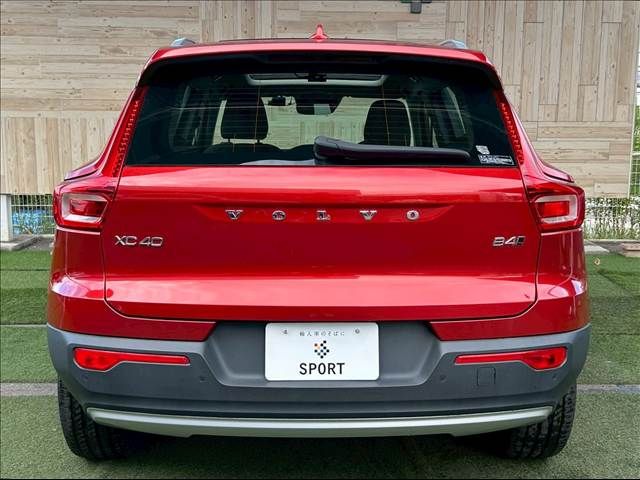 VOLVO VOLVO XC40 2021