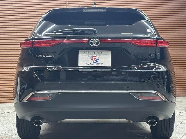 TOYOTA HARRIER 2WD 2022