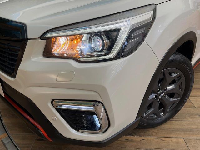 SUBARU FORESTER 2018