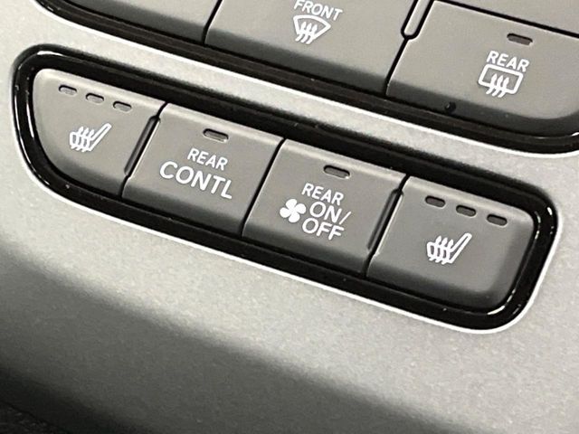 HONDA FREED e:HEV 2024