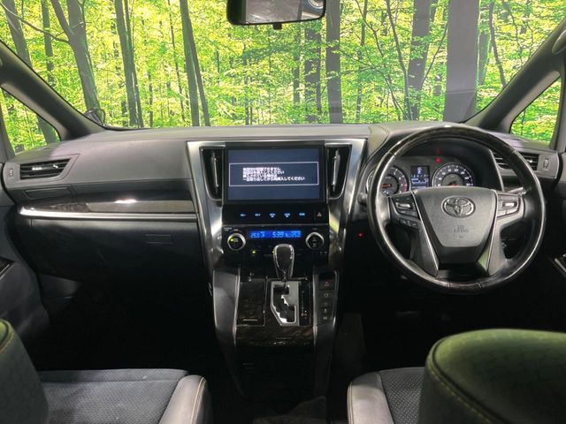 TOYOTA VELLFIRE 4WD 2016