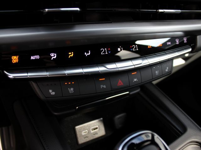 CADILLAC CADILLAC XT4 2025