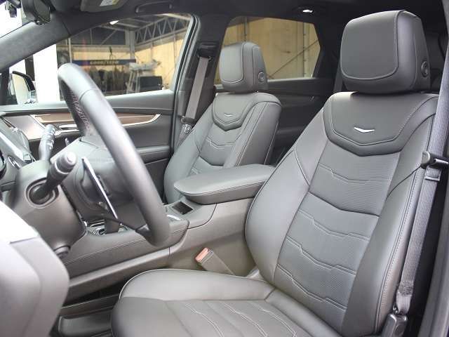 CADILLAC CADILLAC XT6 2025