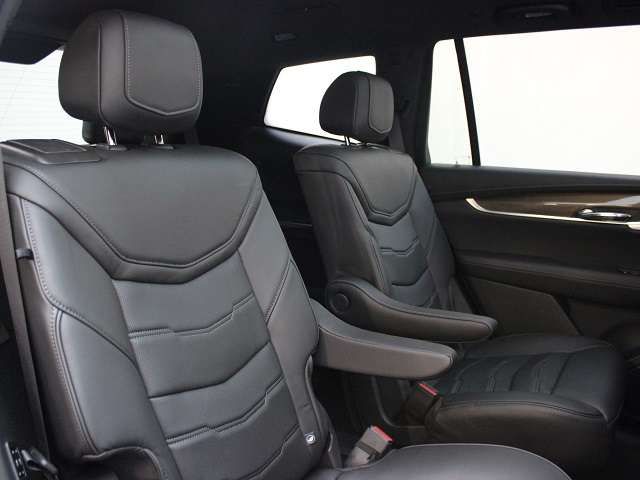 CADILLAC CADILLAC XT6 2025