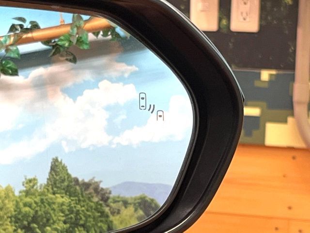 TOYOTA SIENTA HYBRID 2023