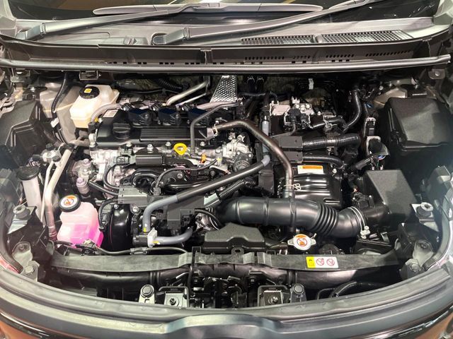 TOYOTA SIENTA HYBRID 2023