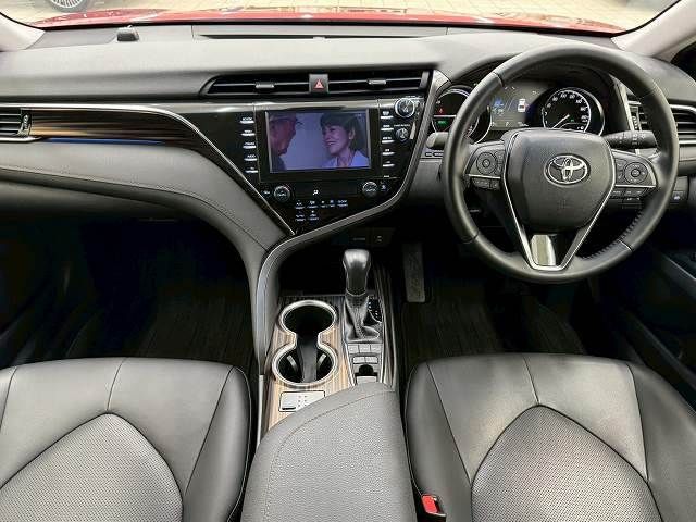 TOYOTA CAMRY HYBRID 2017
