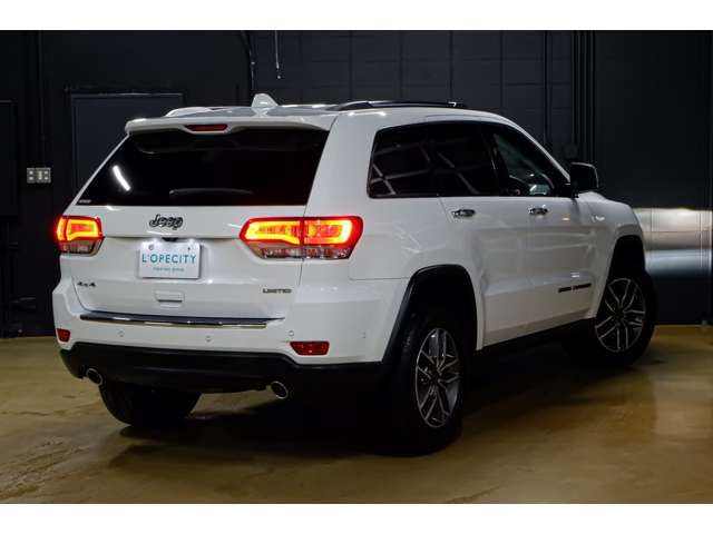 JEEP JEEP GRAND CHEROKEE 2021