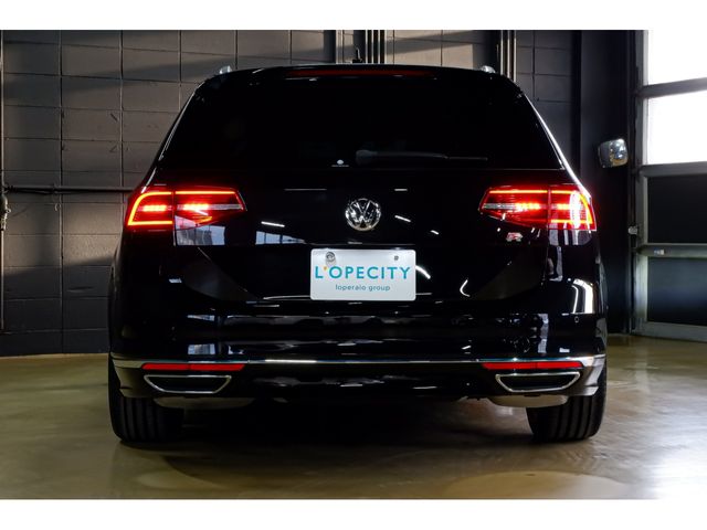 VOLKSWAGEN VOLKSWAGEN PASSAT VARIANT 2019