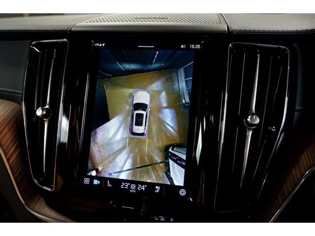 VOLVO VOLVO XC60 2023