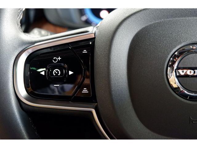 VOLVO VOLVO XC60 2023