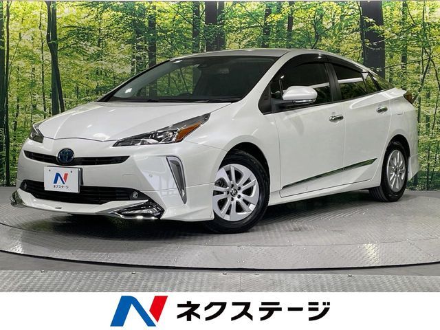TOYOTA PRIUS 2021