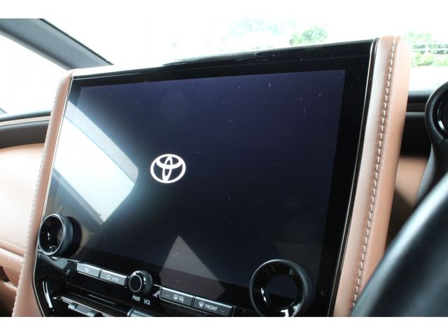 TOYOTA VELLFIRE  HYBRID 2023