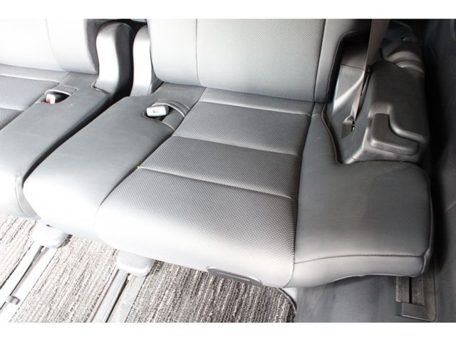 TOYOTA VELLFIRE 2018