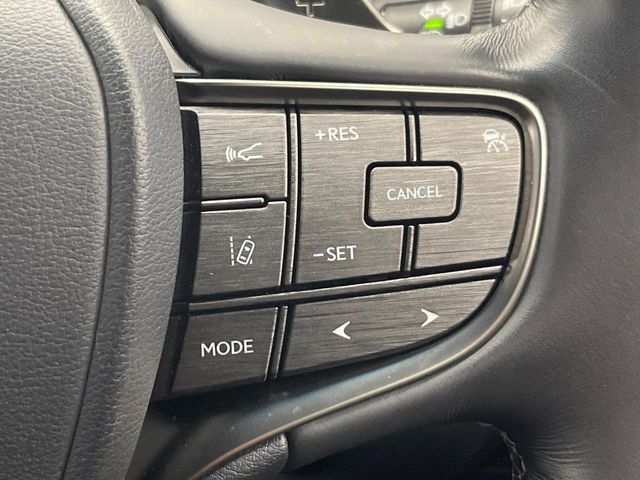 TOYOTA LEXUS LS500h 2017