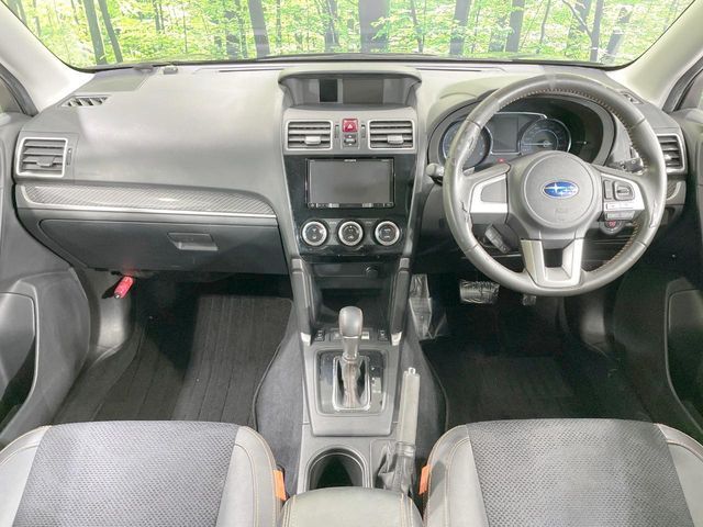 SUBARU FORESTER 2015