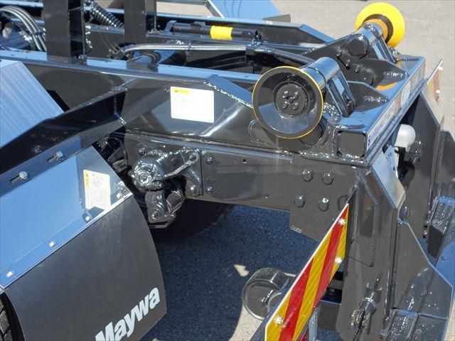 MITSUBISHI FUSOU FIGHTER 2025