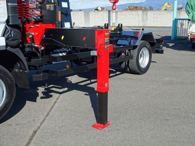 MITSUBISHI FUSOU FIGHTER 2025