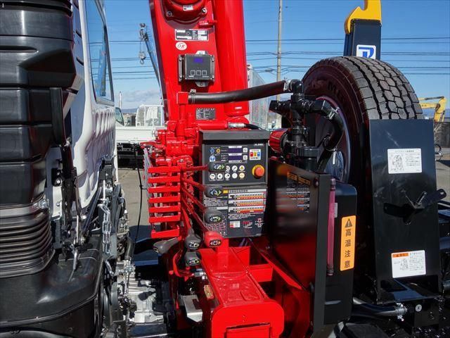 MITSUBISHI FUSOU FIGHTER 2025