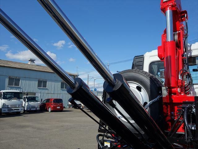 MITSUBISHI FUSOU FIGHTER 2025